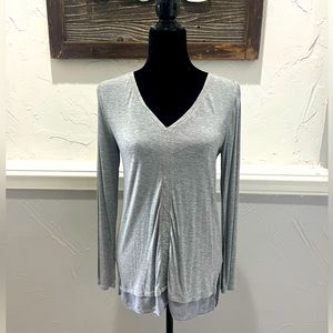 White House Black Market Gray LS blouse
